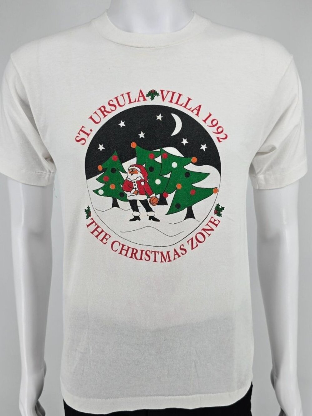 Vintage 1990s St. Ursula Villa The Christmas Zone 1992 Cincinnati T-Shirt (S/M)